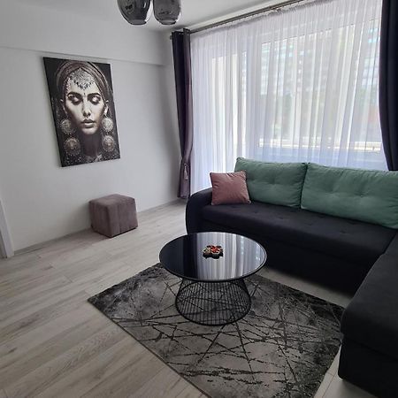 Iggy Premium Apartment Hunedoara Exteriör bild