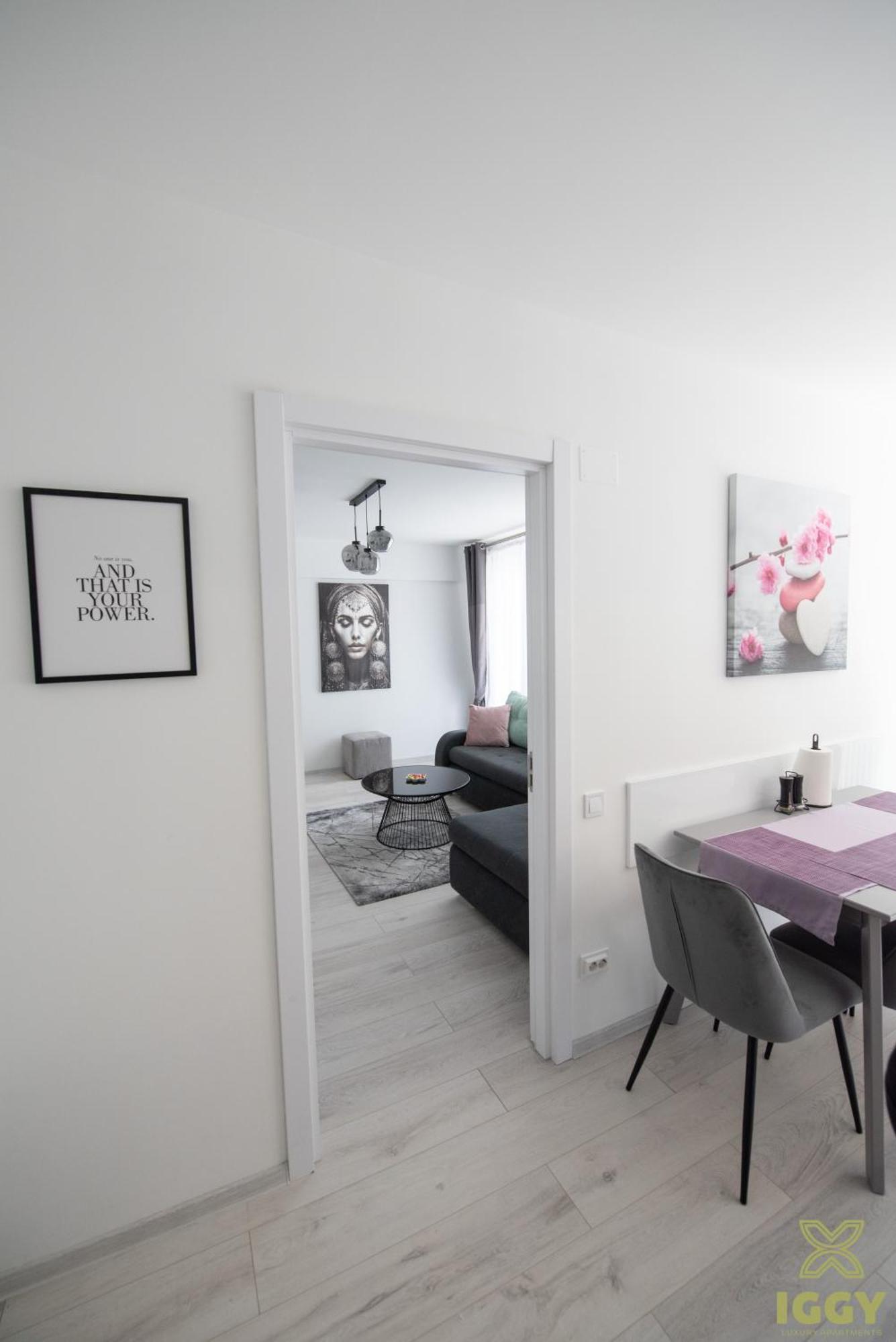 Iggy Premium Apartment Hunedoara Exteriör bild