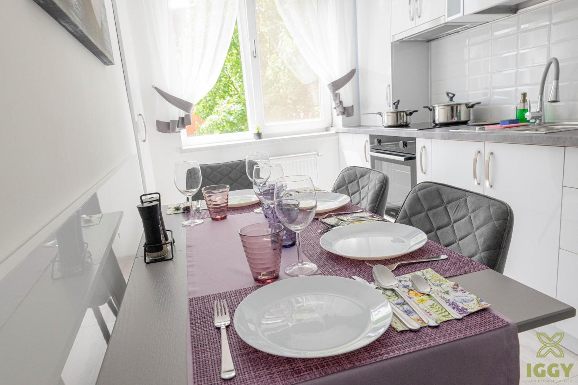 Iggy Premium Apartment Hunedoara Exteriör bild